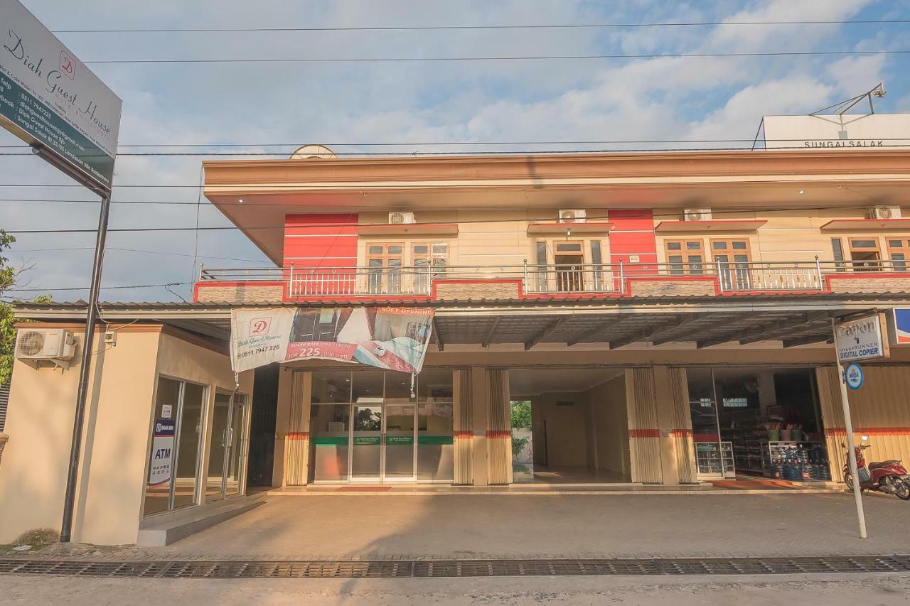 Reddoorz Plus Near Syamsudin Noor Airport 3 Banjarbaru Zewnętrze zdjęcie